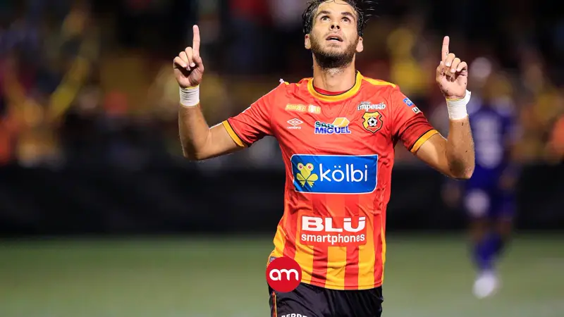 Yendrick Ruiz se suma a Jafet Soto para dirigir de forma interina al Herediano