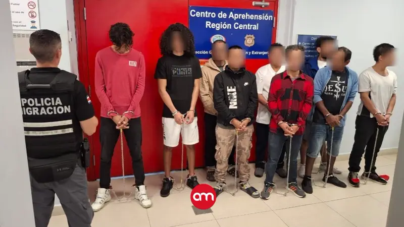 Expulsan del país a cuatro extranjeros tras cumplir condenas de cárcel