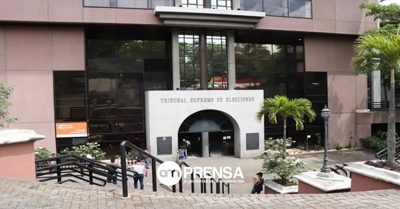 ¡Se armó! TSE responde a ataque de Chaves y le recuerda sus elogios del pasado
