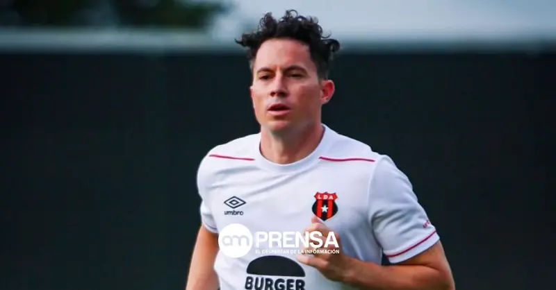 Siguen las bajas en La Liga: Bryan Oviedo deja el equipo más subcampeón de Costa Rica