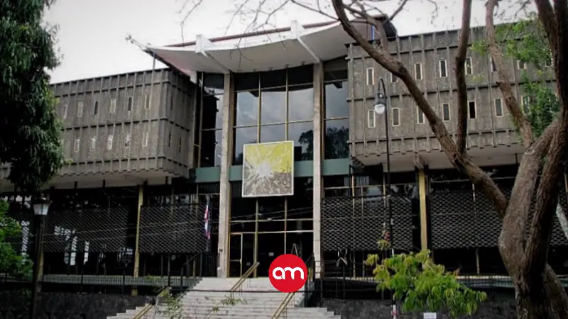Ataque a balazos sacude la Biblioteca Nacional en San José