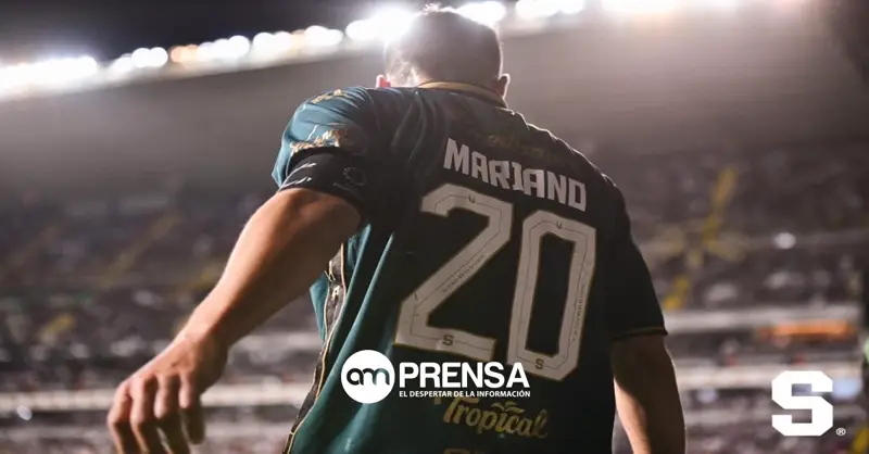 ¿Está celoso el Zorro? Carlos Hernández se pica con Mariano Torres y suelta una bomba sobre el capitán morado