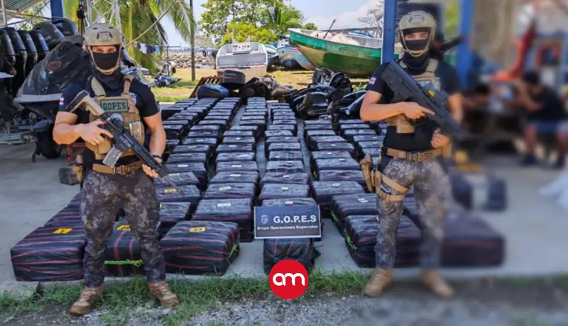 Cargamento decomisado a narcos en altamar supera los 3 mil kilos