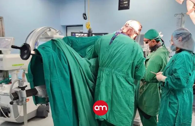 Médicos costarricenses podrán especializarse en la universidad brasileña gracias a nuevo convenio de la CCSS