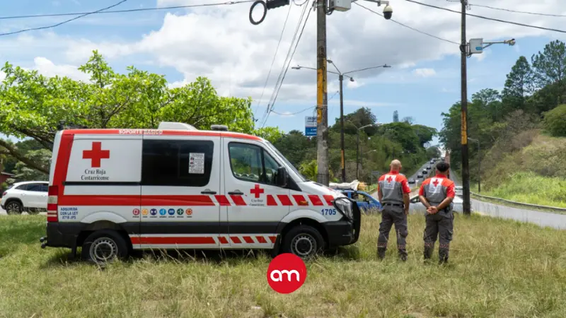 Mujer es hallada sin vida a la orilla de un río en Cartago