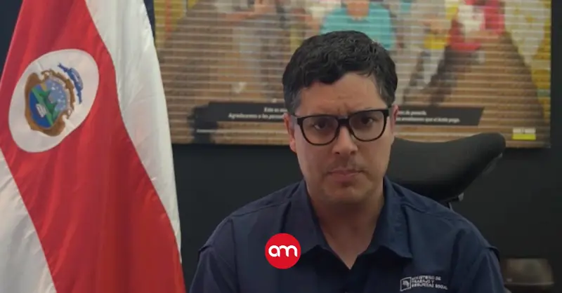 ¿Se conocen? Esto dice el ministro de Trabajo sobre su supuesta relación con Celso Gamboa