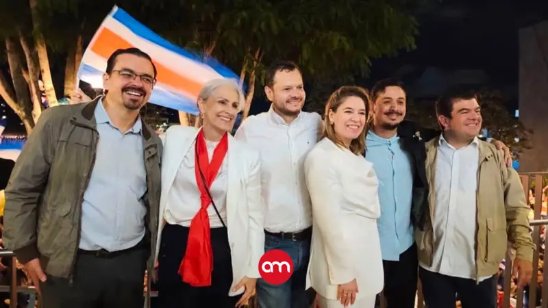 Ariel Robles contacta a excandidatos presidenciales para una nueva movida política