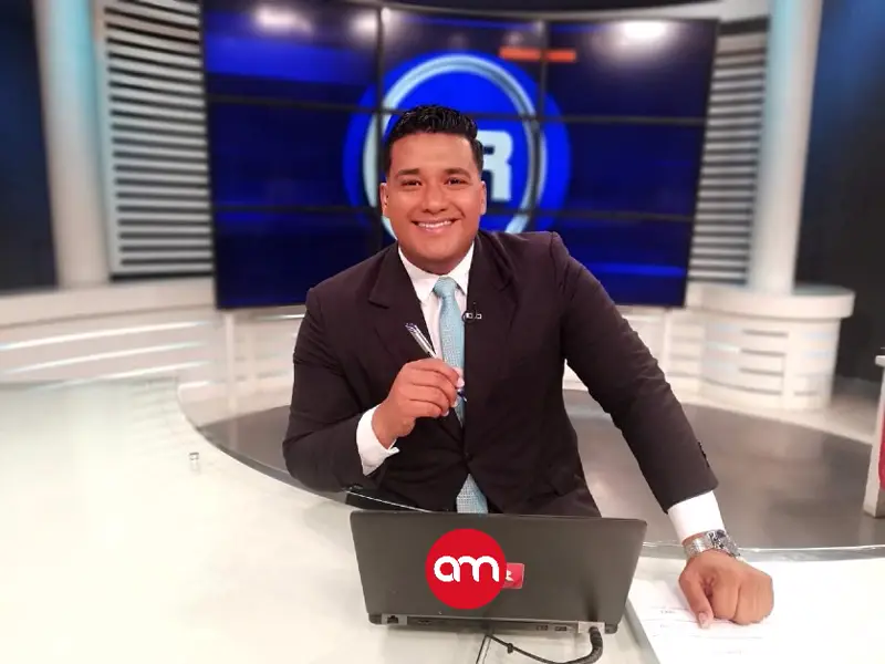 Periodista Gustavo Díaz envía emotivo mensaje a sus seguidores ñ tras superar delicada emergencia cardíaca