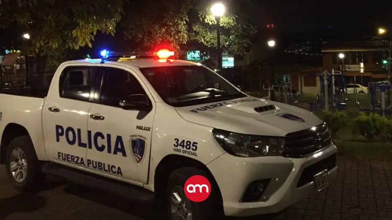 ¡De terror! En medio de una riña callejera lanzan una granada sobre una casa y explosión deja cuatro heridos