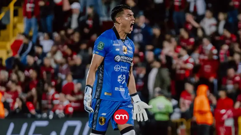 De héroe en Liberia a rechazado por Saprissa: el portero que no quiere Lonnis