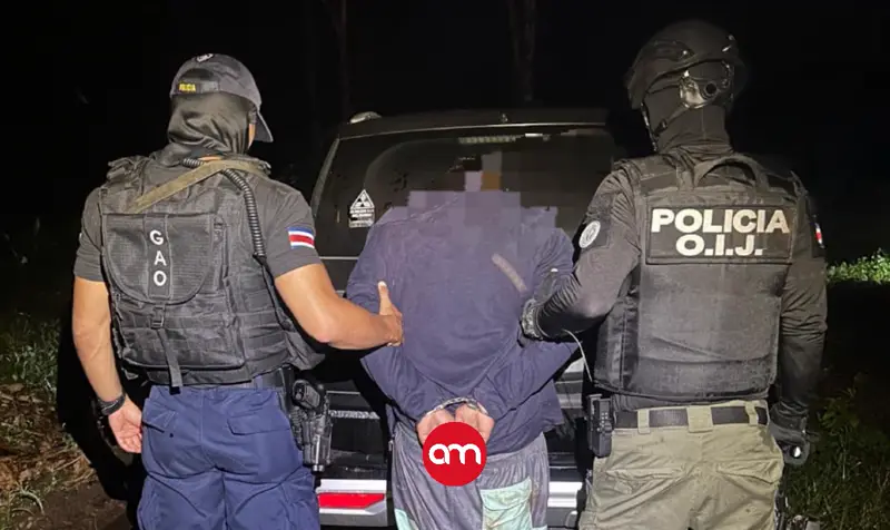 Hombre sobrevive al horror: logra huir antes de ser asesinado tras 14 horas de secuestro y tortura en un búnker