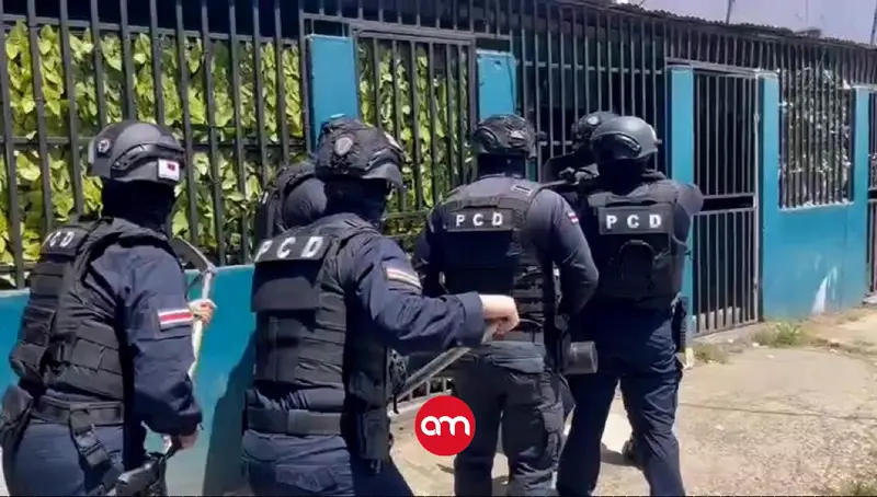 Golpe al narco frente a colegio: PCD cae con banda que tenía en jaque a estudiantes en Desamparados