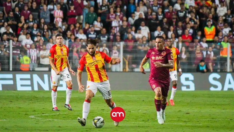 Saprissa pone contra las cuerdas a Herediano tras primer juego de la final