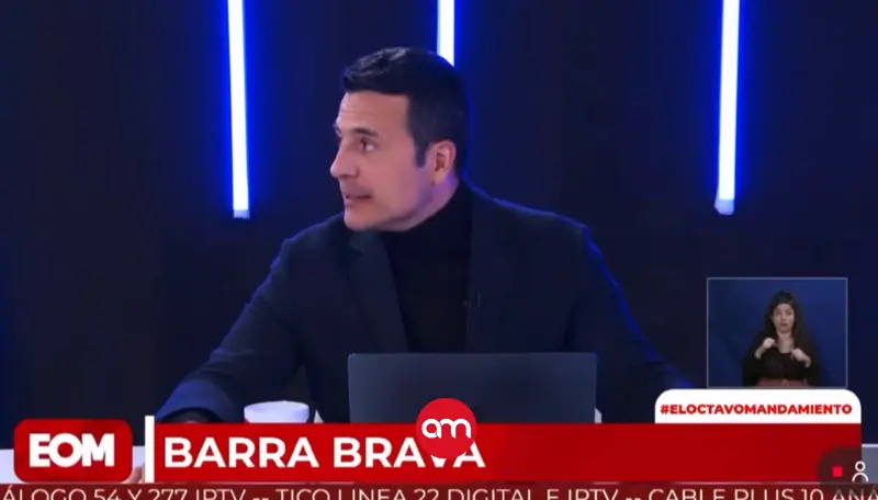 (Video) Así agarró el fuerte sismo a Douglas Sánchez en pleno programa