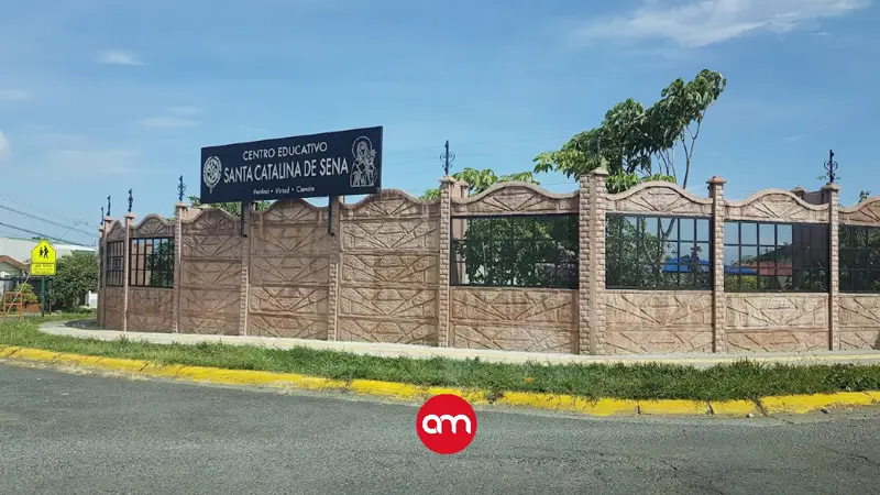 Pánico en colegio de Pavas: amenaza de tiroteo y bomba obliga a suspender clases