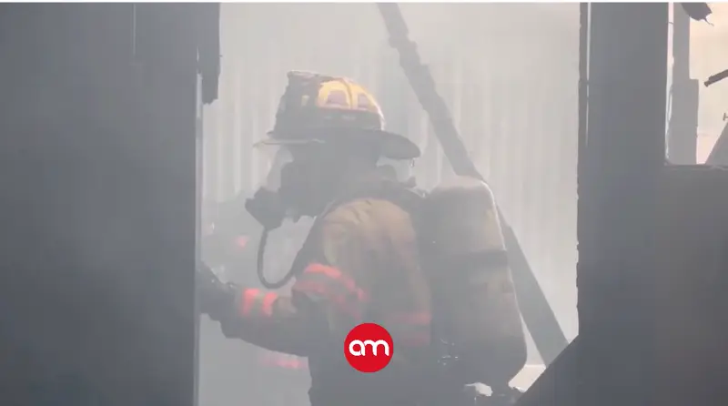 Entre llamas, desesperación y muerte: dos incendios estremecen a Alajuela