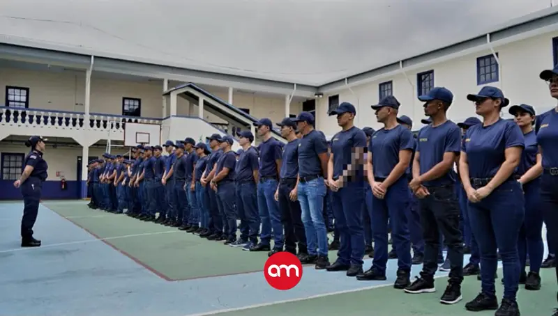 Más de 100 hombres y mujeres inician su formación para convertirse en policías penitenciarios
