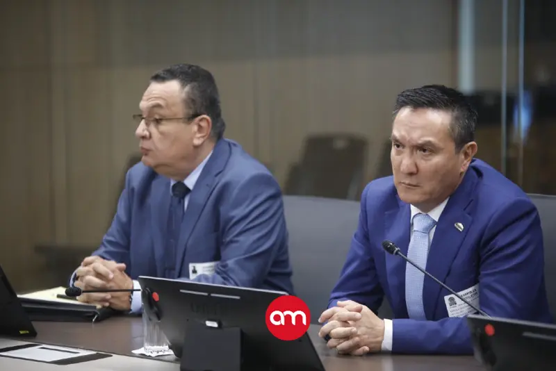 INS despide a funcionarios en licencia de maternidad y próximos a pensionarse; luego los reinstala