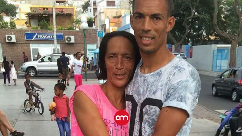 La historia que conmueve al Mundial: la madre de Vozinha por fin podrá verlo jugar
