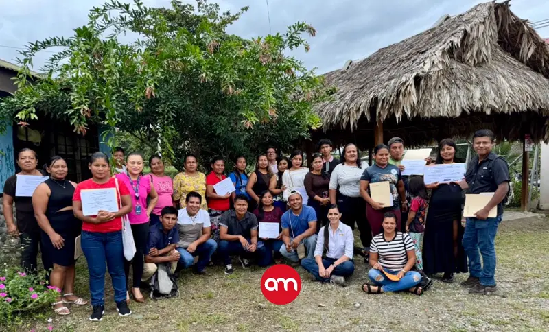 “Caminaron horas bajo el sol por un sueño”: indígenas Bribris se capacitan para liderar el turismo rural en Costa Rica