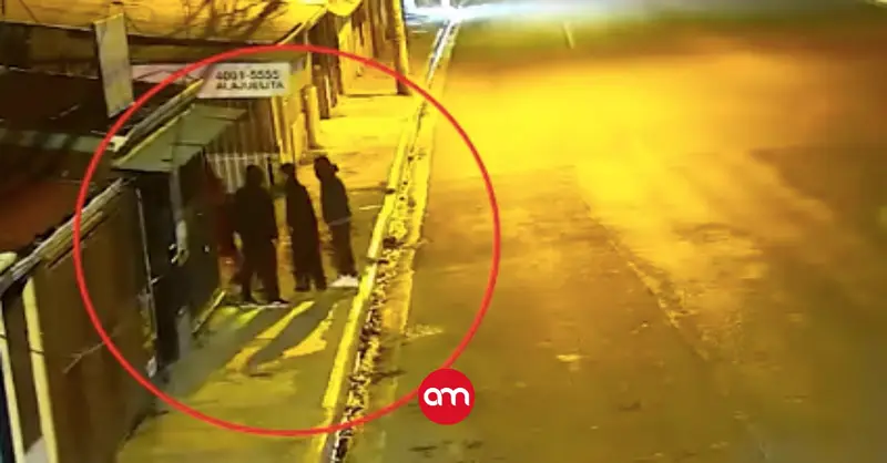(Video) Cuatro hombres emboscan a conductor en Alajuelita y lo asesinan a balazos