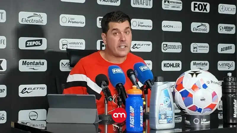 Alajuelense falla dos penales y Rescalvo lanza contundente mensaje: “Hay confianza plena”