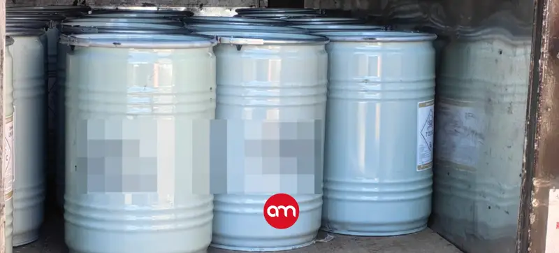 Decomisan 1500 kilos de cianuro que dos hombres trasegaban ilegalmente en Heredia