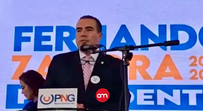 Zamora se suma al choque por la fe y apunta a Laura Fernández: “La religión no es botín político”