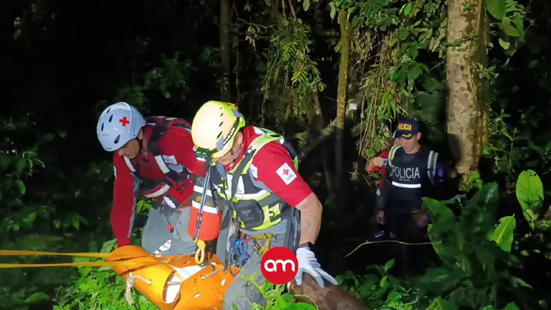 Tragedia en Las Cavernas: joven muere ahogada y Cruz Roja lucha más de cinco horas para recuperar el cuerpo