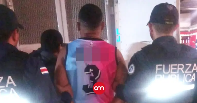 Peligroso venezolano con antecedentes en su país y México, detenido por la policía en Alajuelita