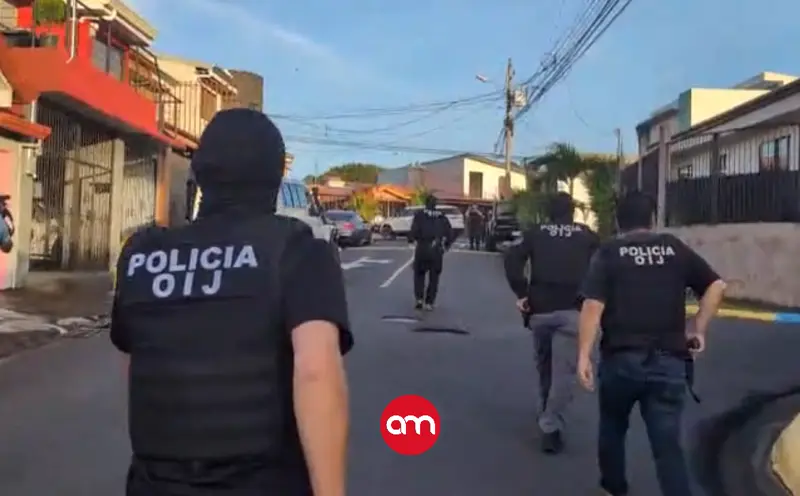 Policías vinculados a millonaria red de lavado de dinero