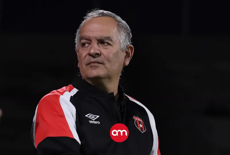 ¿Debe seguir Joseph Joseph como presidente de Alajuelense? Faltan pocos días para definirlo