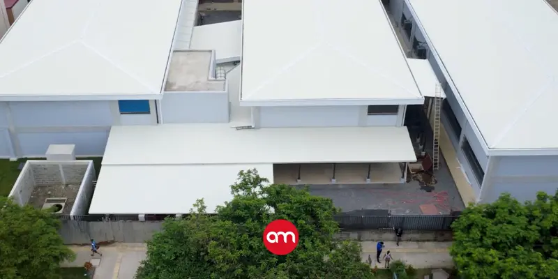 Más de 500 estudiantes estrenan moderna escuela en Cariari de Pococí tras ocho años de espera