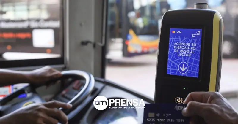 Defensoría se opone a aumentos en tarifas de buses por inconsistencias y alzas de hasta 300%