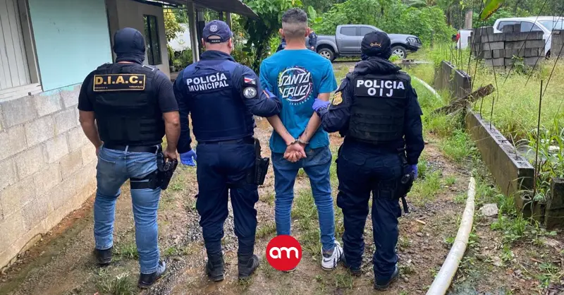Cae vendedor que surtía a adictos en La Fortuna de San Carlos con múltiples drogas