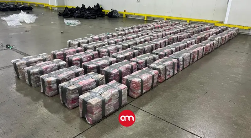 Contenedor habría sido sustraído de APM Terminals, cargado de droga y luego devuelto con tres mil kilos de cocaína