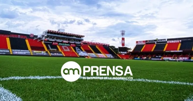 Emergencia con cilindro de gas en estadio Alejandro Morera Soto deja una persona con graves quemaduras