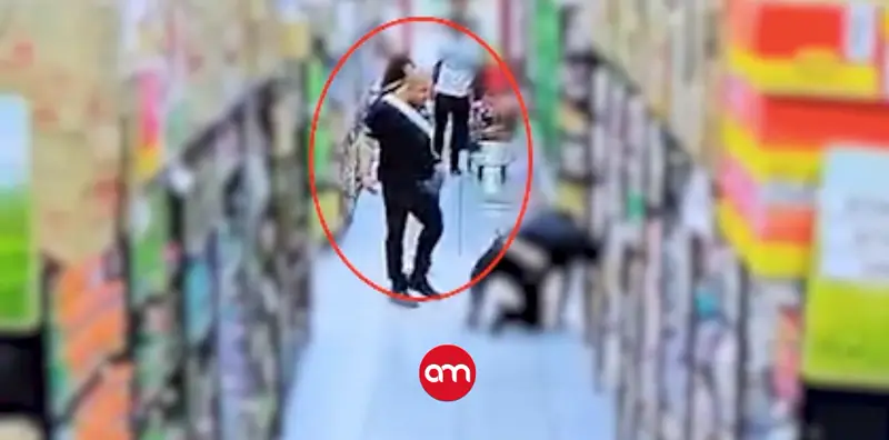 (Video) Hombre da golpiza a guarda de supermercado por llamar la atención a una clienta; OIJ busca al agresor