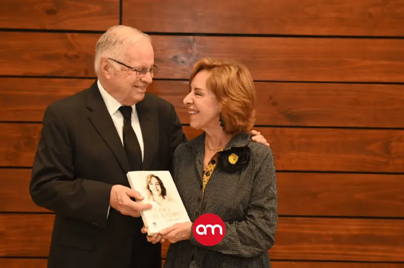“Partió en paz, rodeada de amor”: fallece la ex primera dama Lorena Clare Facio