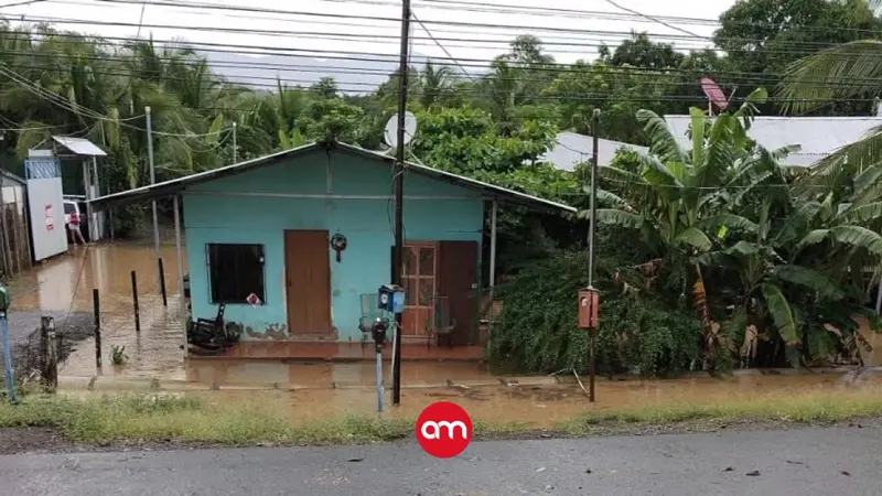 Fuertes lluvias provocan inundaciones y daños por viento en varias comunidades del país