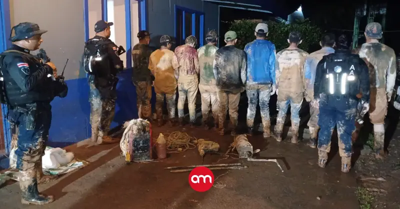 Policía detiene 27 oreros en Crucitas: 17 quedan en prisión y otros 10 son devueltos a Nicaragua