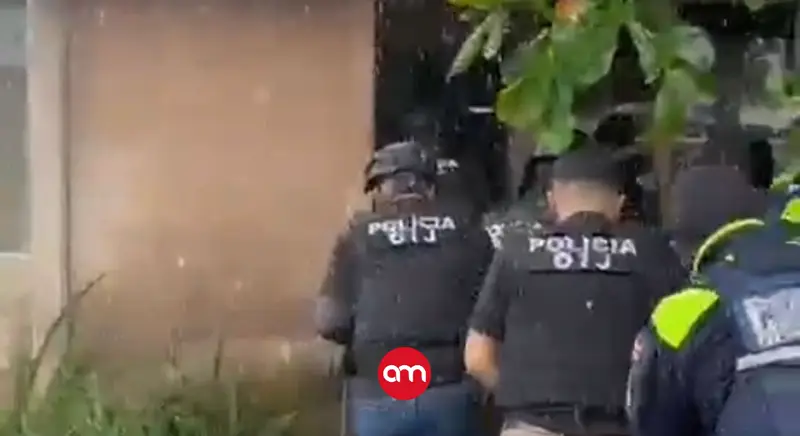 Caen tres hombres por operar venta de drogas en San Carlos