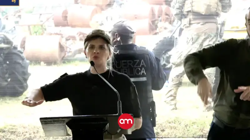 Estas son las primeras declaraciones de Laura Fernández tras explosión en Crucitas y su evacuación