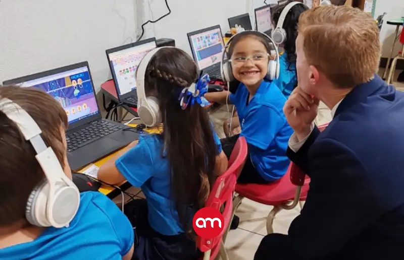 Más de 60 mil estudiantes recibirán “empujón digital”: el plan va más allá de las clases tradicionales