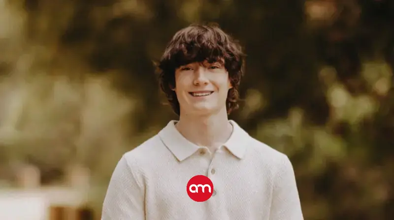 Padres de joven que se suicidó demandan a empresa de inteligencia artificial por incitarlo a la muerte