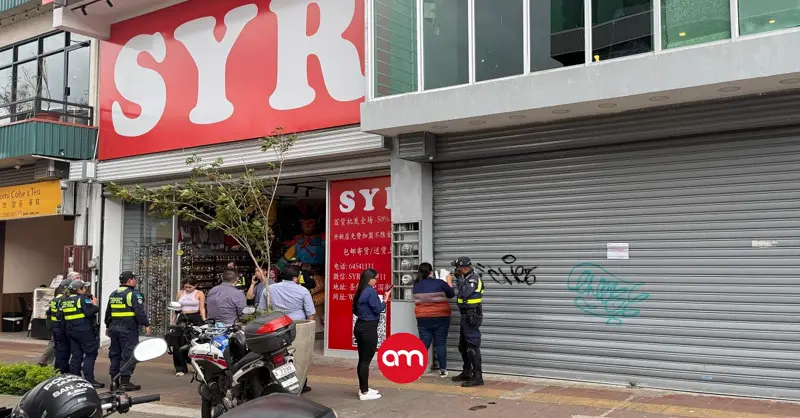Cierran 13 tiendas SYR en diferentes partes del país