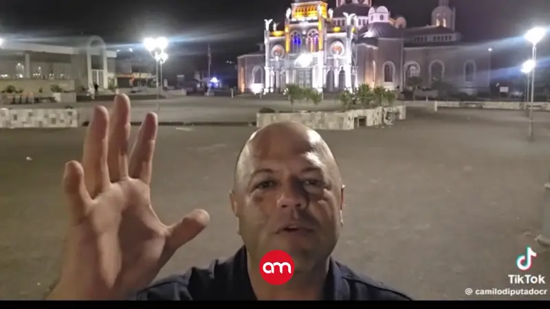 Camilo Rodríguez lanza fuertes declaraciones sobre Leonardo Vargas y el Cartaginés en programa radial.