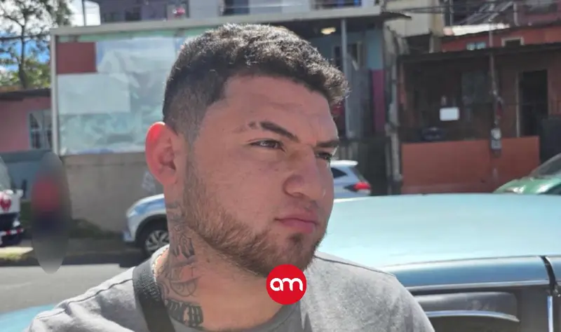 OIJ busca a peligroso criminal ligado a un triple asesinato en un bar