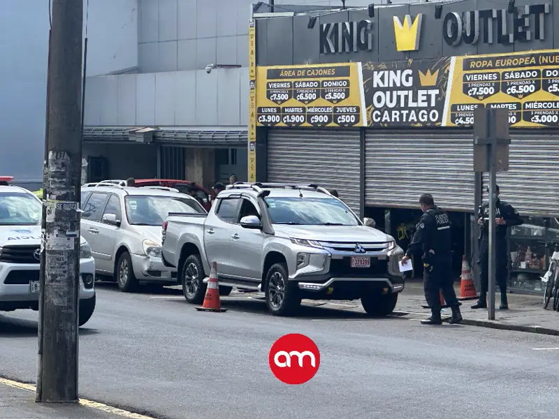 Cartago vuelve a estremecerse: sicarios persiguen y ejecutan a hombre dentro de local en pleno centro