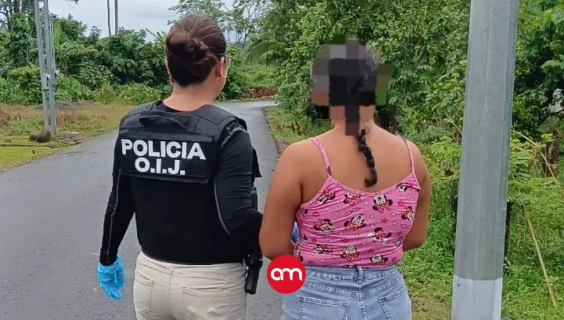 Mujer detenida por operar venta de drogas desde su casa: ahora cumplirá prisión preventiva